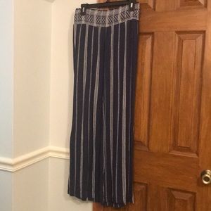 Linen blue and white striped pants